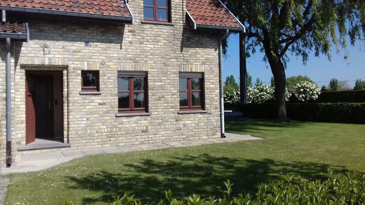 Holiday home Huize Liesanne Villa Bredene